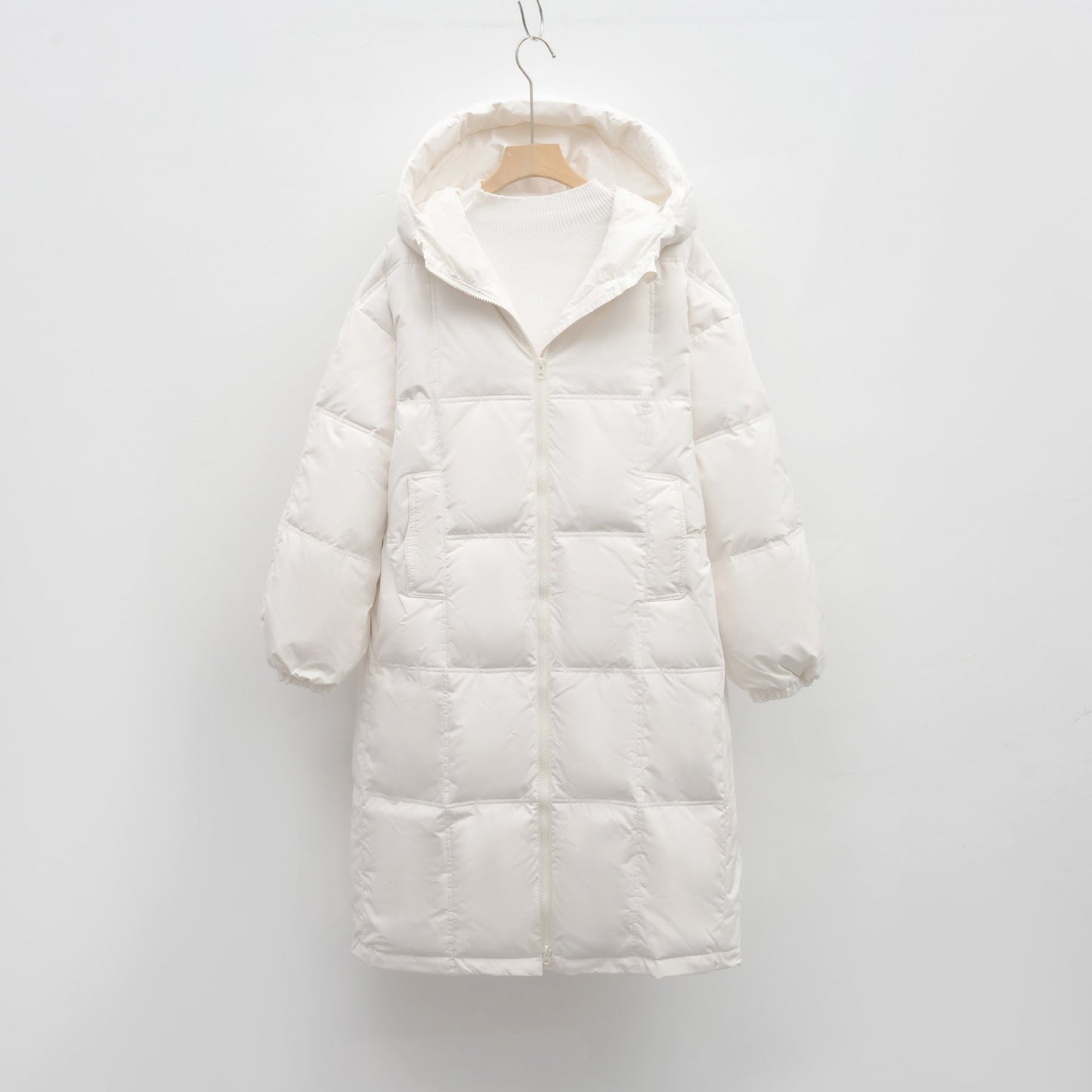 Langer, wattierter Damenmantel – Warmer Wintermantel mit Kapuze