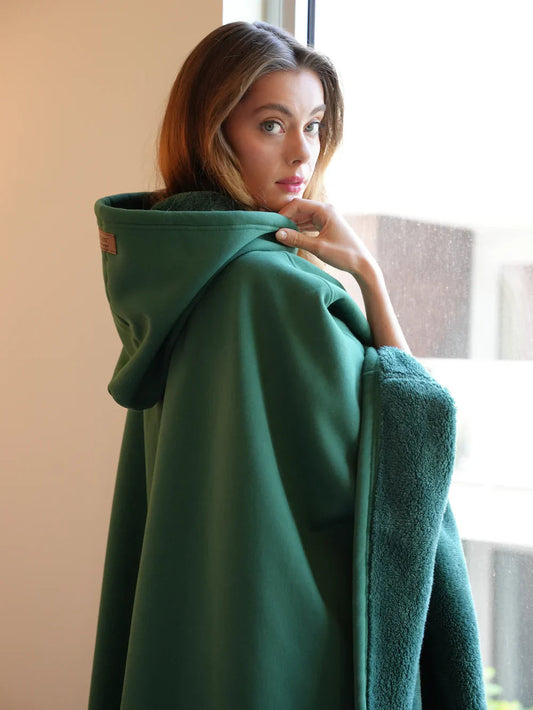 Oversized Winterponcho met Capuchon – Warm & Comfortabel Ontwerp