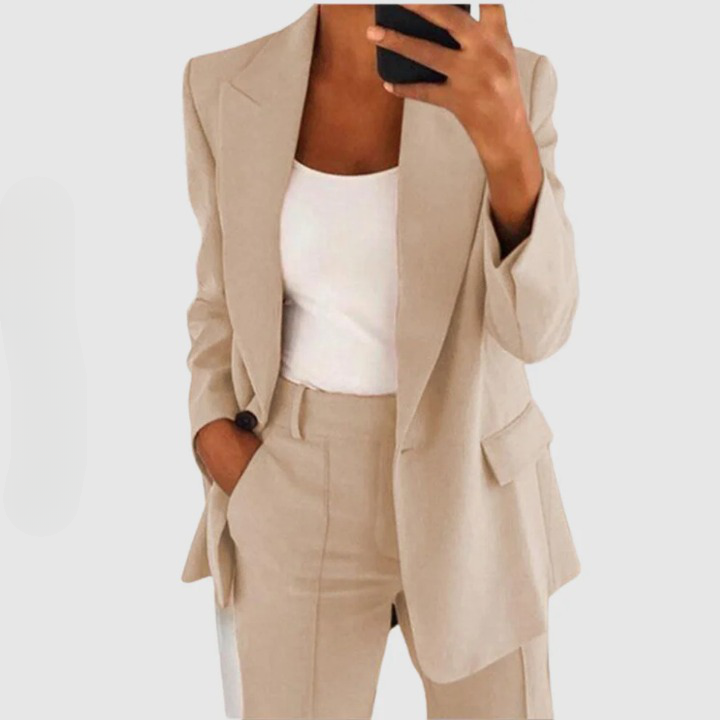 Tweedelig Dames Pak met Blazer en Broek – Getailleerde Pasvorm