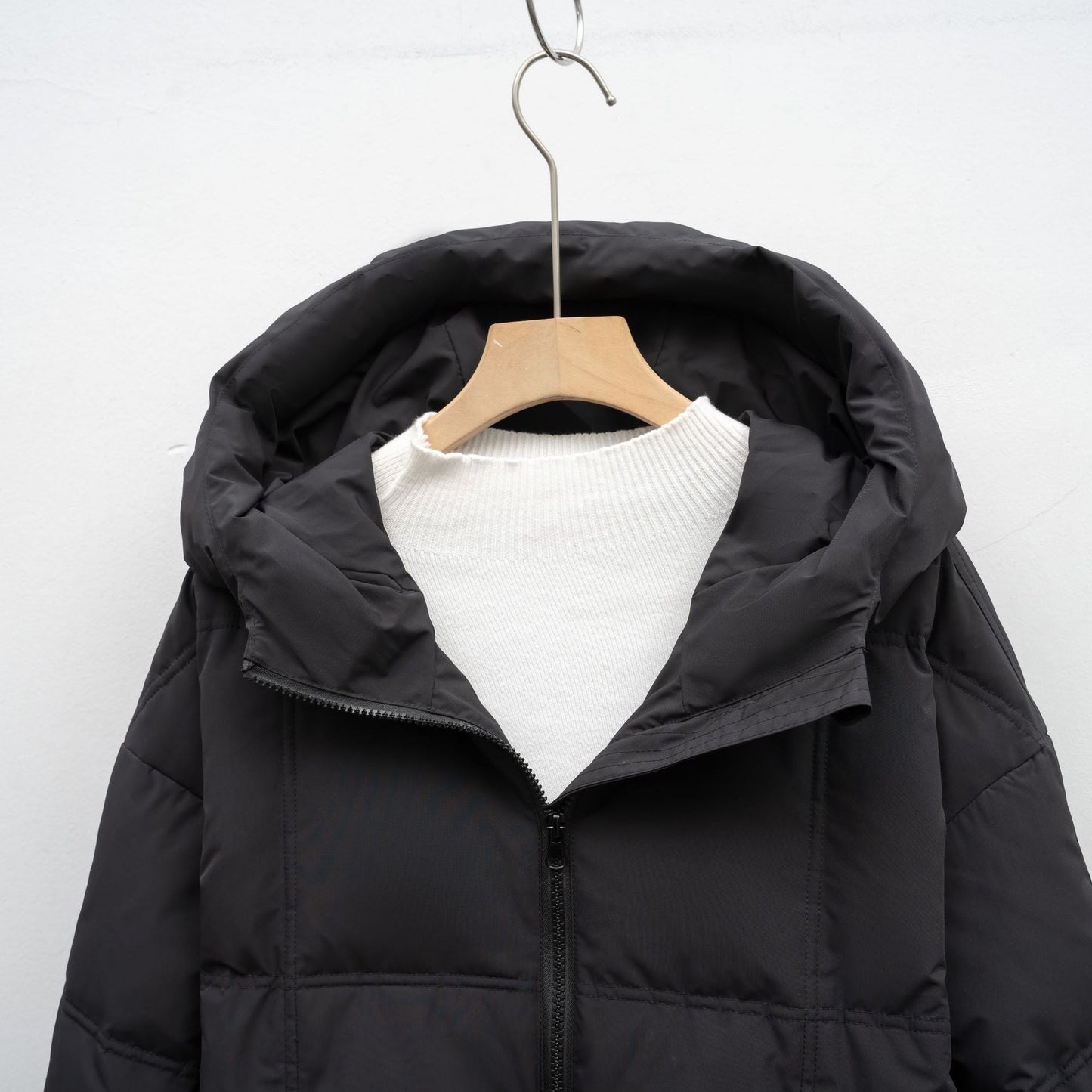 Langer, wattierter Damenmantel – Warmer Wintermantel mit Kapuze