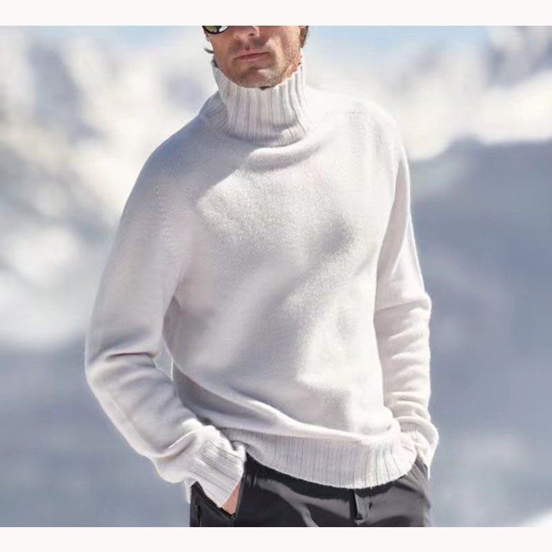 Herrenpullover mit hohem Rippkragen und bequemer Passform