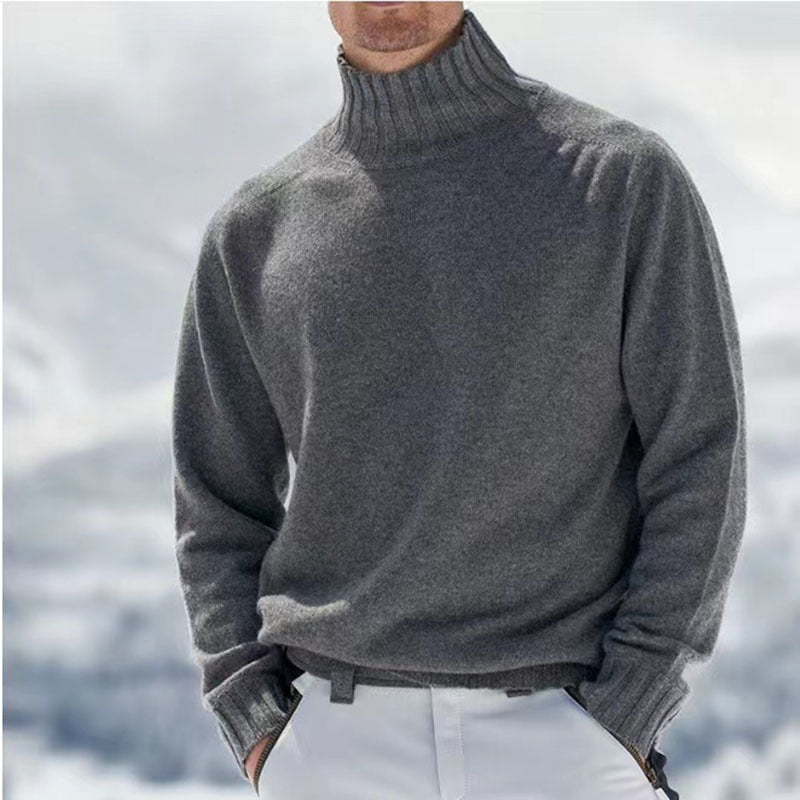 Herrenpullover mit hohem Rippkragen und bequemer Passform